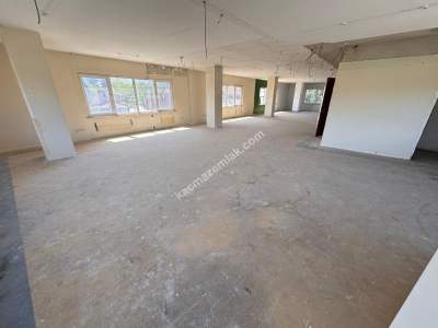 Küçük Çamlıcada Cadde Üzeri 1350 M2 Kiralık Komple Bina 20