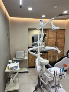 Şişlide Diş Dr. Hazır Kurulu Kiralık Muayenehane Odalar 18
