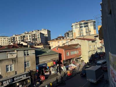Ataşehir Örnek Mah. Cadde Üzerinde İş Yeri Katları 7