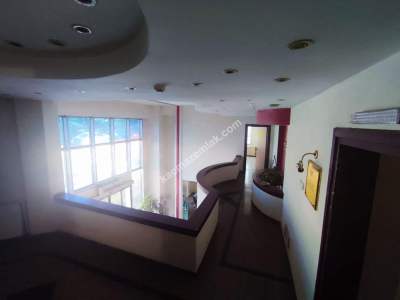 Sancaktepe, Samandırada 10.000 M2 Kiralık Cam Plaza 6