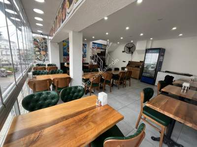Büyükada Merkezde İşlek Caddede Kiralık 4 Katlı İş Yeri 26