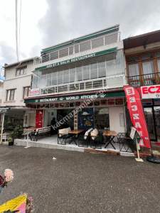 Büyükada Merkezde İşlek Caddede Kiralık 4 Katlı İş Yeri 35