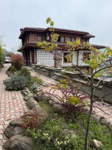 Trabzon Bengisuda Kiralık Tarihi Görünümlü Konak 5