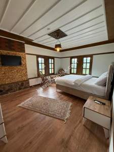 Trabzon Bengisuda Kiralık Tarihi Görünümlü Konak 21