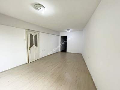 Bursa Osmangazi’de Merkezi Konumda Satılık Ofis 14