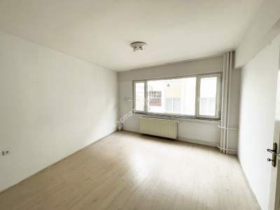 Bursa Osmangazi’de Merkezi Konumda Satılık Ofis 15