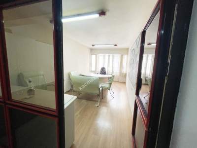 Bursa Osmangazi Merkezde Eşyalı Satılık Ofis 11