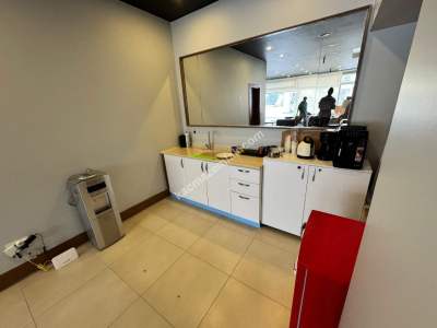 Acıbadem Caddesi Üzerinde Hazır Kiracılı Satılık İşyeri 8