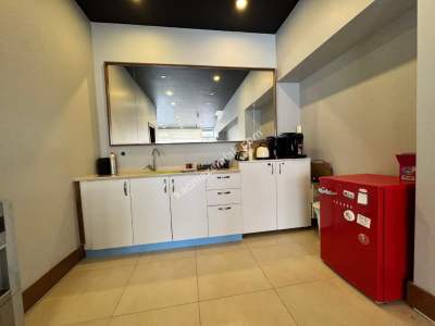 Acıbadem Caddesi Üzerinde Hazır Kiracılı Satılık İşyeri 9