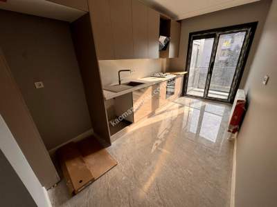 Acıbadem Caddesinde Sıfır Binada 3+1 Satılık Ofis Büro 11