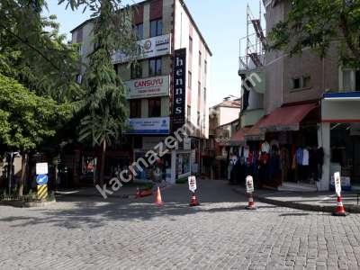 Trabzon Meydan Çarşı Mah.de Satılık Ofisler Komple Bina 1
