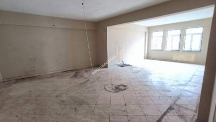 Trabzon Uzun Sokakta Satılık Ofis 20