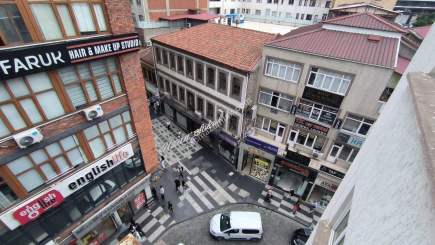 Trabzon Uzun Sokakta Satılık Ofis 25