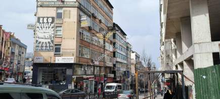 Trabzon Meydan Kemerkaya Da Satılık Ofisler 2