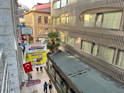 Trabzon Meydan Kemerkaya Da Satılık Ofis 11