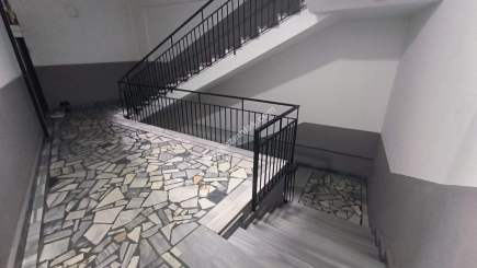 Trabzon Kemerkaya Mah.satılık 1.Kat Ofis 24