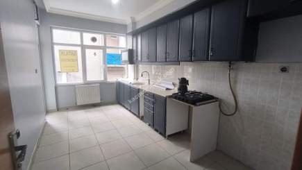 Trabzon Kemerkaya Mah.satılık 1.Kat Ofis 17