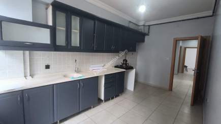 Trabzon Kemerkaya Mah.satılık 1.Kat Ofis 16