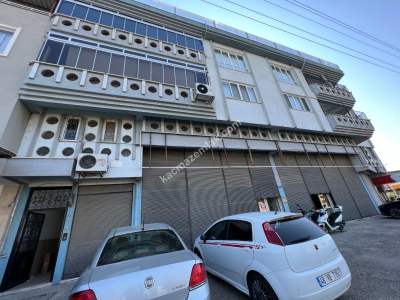 Yeni Sanayi Mahallesinde,573 M2 Arsada, 4Daire,2 Dükkan 6