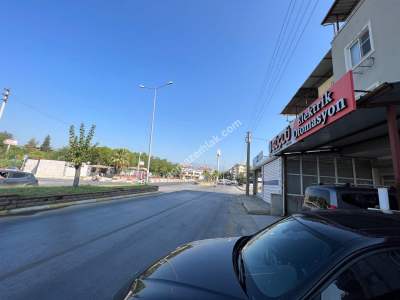 Yeni Sanayi Mahallesinde,573 M2 Arsada, 4Daire,2 Dükkan 4