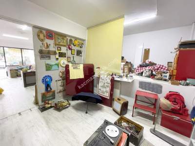 Bursa Osmangazi’de Merkezi Konumda Satılık Dükkan 19