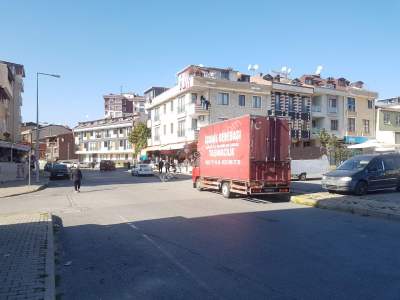 Ataşehir Esatpaşa Ana Cadde Üstü 200 M2 Satılık Dükkan 7