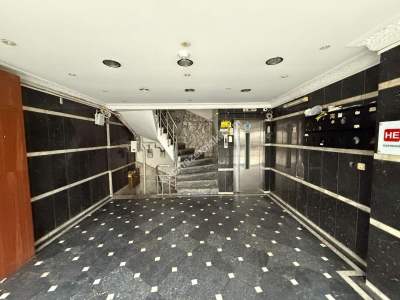 Dikilitaş Eren Sokakta, Düz Giriş, 90M2 Net Dükkan & 12