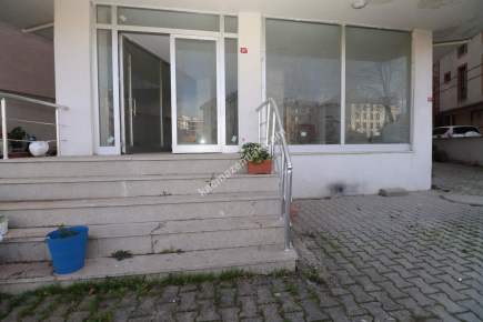 Çekmeköy Çatalmeşe S Cadde Üzeri 100 M2 Satılık Dükkan 26
