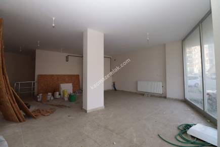 Çekmeköy Çatalmeşe S Cadde Üzeri 100 M2 Satılık Dükkan 16