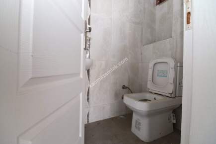 Çekmeköy Çatalmeşe S Cadde Üzeri 100 M2 Satılık Dükkan 10