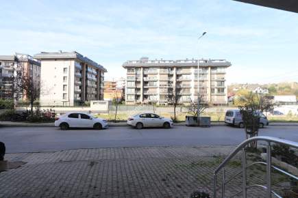 Çekmeköy Çatalmeşe S Cadde Üzeri 100 M2 Satılık Dükkan 25