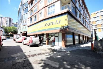 Alibeyköyde Hazır Kurumsal Kiracılı 2.350 M2 Satılık 2