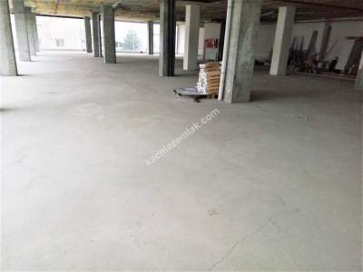 Alibeyköyde Hazır Kurumsal Kiracılı 2.350 M2 Satılık 11