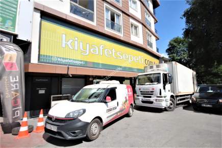 Alibeyköyde Hazır Kurumsal Kiracılı 2.350 M2 Satılık 25