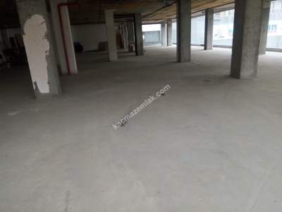 Alibeyköyde Hazır Kurumsal Kiracılı 2.350 M2 Satılık 12