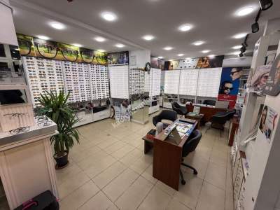 Fatih Yusufpaşa'da Cadde Üzeri Çift Cephe Köşe Dükkan 7