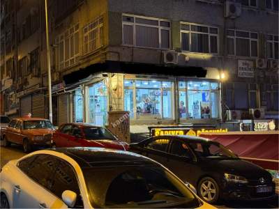 Fatih Yusufpaşa'da Cadde Üzeri Çift Cephe Köşe Dükkan 15