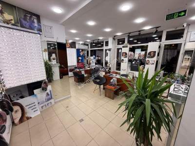 Fatih Yusufpaşa'da Cadde Üzeri Çift Cephe Köşe Dükkan 5