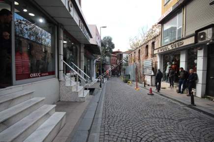 Süleymaniye Güler Han'da Satılık Giriş Dükkan Ve 1.Kat 13