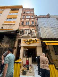 Kadıköy Caferağada Hareketli Sokakta, 150 M2 Satılık 4