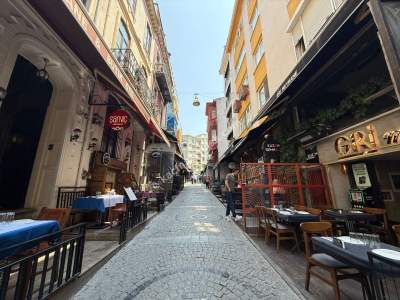 Kadıköy Caferağada Hareketli Sokakta, 150 M2 Satılık 22