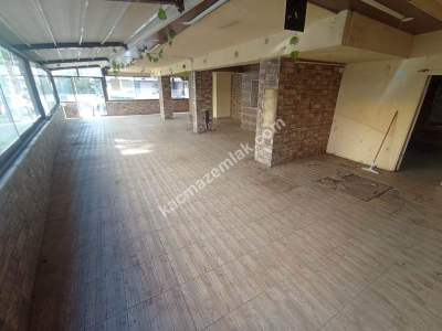 Altıntepede Cafe Hamburgerci Pastane Olmaya Uygun Bahçe 4