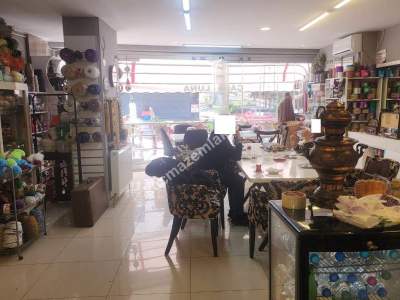 Küçükyalı Sahilde Minibüse 1 Dk Yatırımlık Dükkan 2