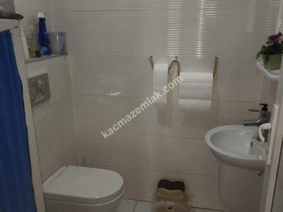 Küçükyalı Sahilde Minibüse 1 Dk Yatırımlık Dükkan 12