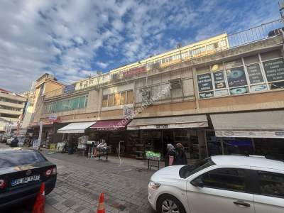 Maltepe Bağdat Cd.de Nevzat Bey İş Hanında Satılık Dükk 1