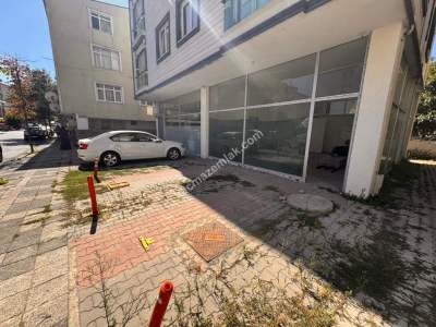 Ümraniye Cadde Üstü Sıfır Binada Depolu Ön Cephe Dükkan 2