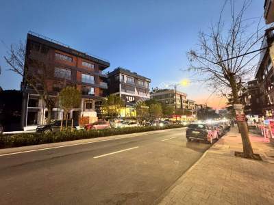 Acıbadem Caddesinde Sıfır Binada 65 M2 Satılık Dükkan 12