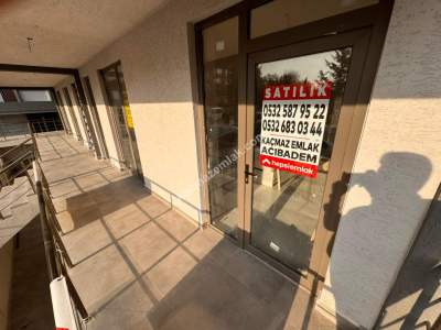 Acıbadem Nişantaşında İşlek Lokasyonda Satılık Dükkan 5
