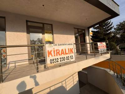 Acıbadem Nişantaşında İşlek Lokasyonda Satılık Dükkan 4