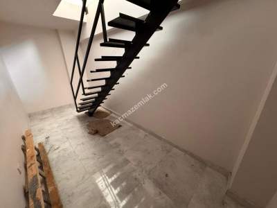 Acıbadem Nişantaşında İşlek Lokasyonda Satılık Dükkan 12